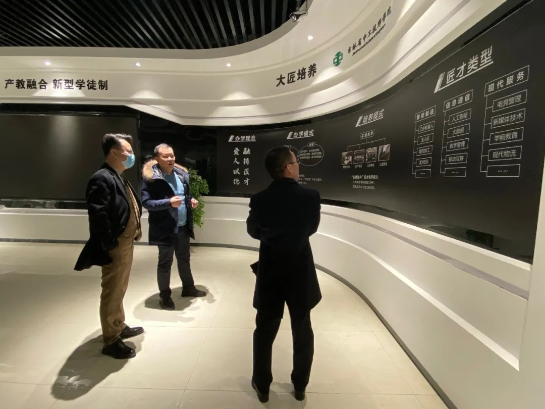 1583397927665056735.jpg 1583397927665056735.jpg