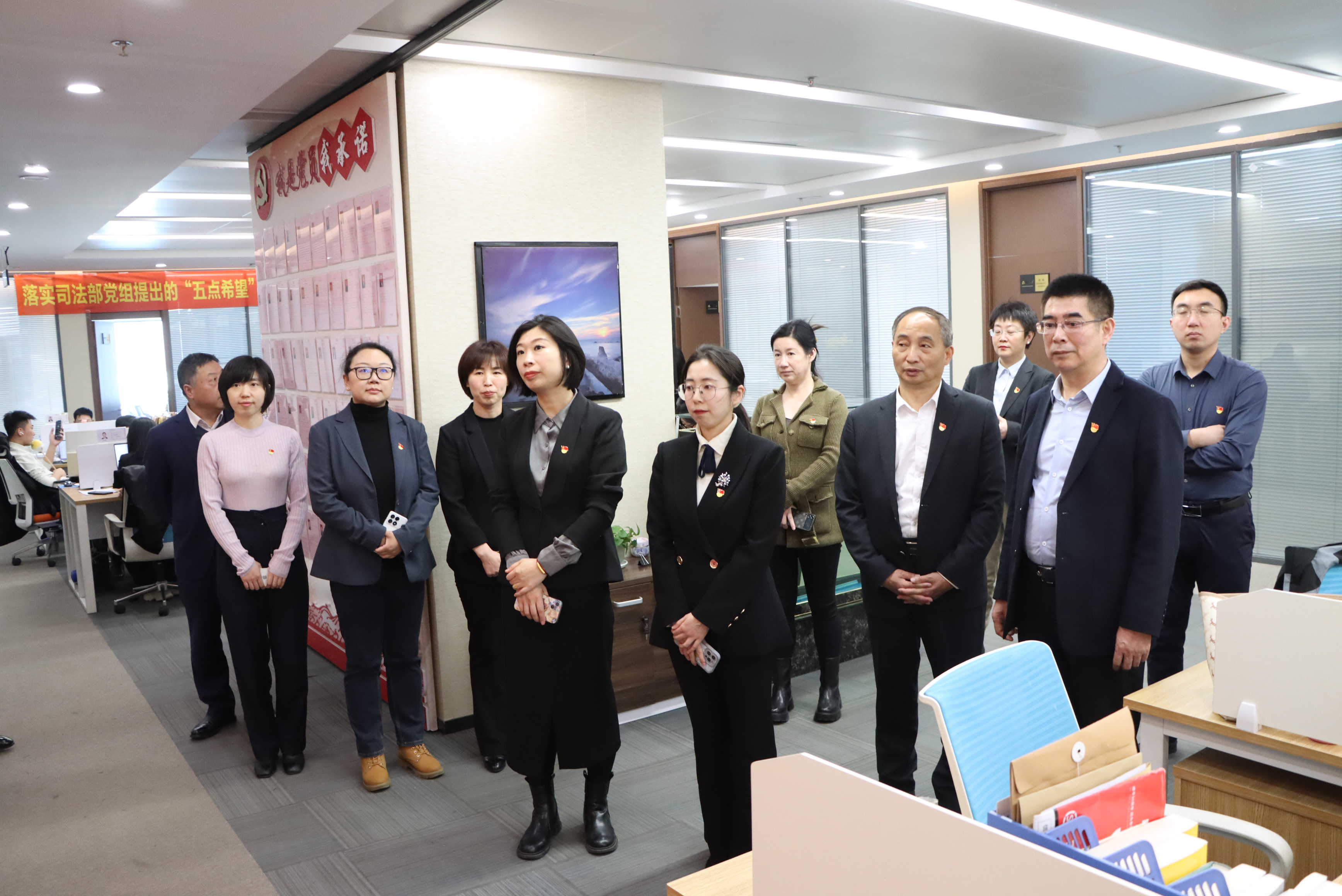 1710481621708944.jpg 1710481621708944.jpg